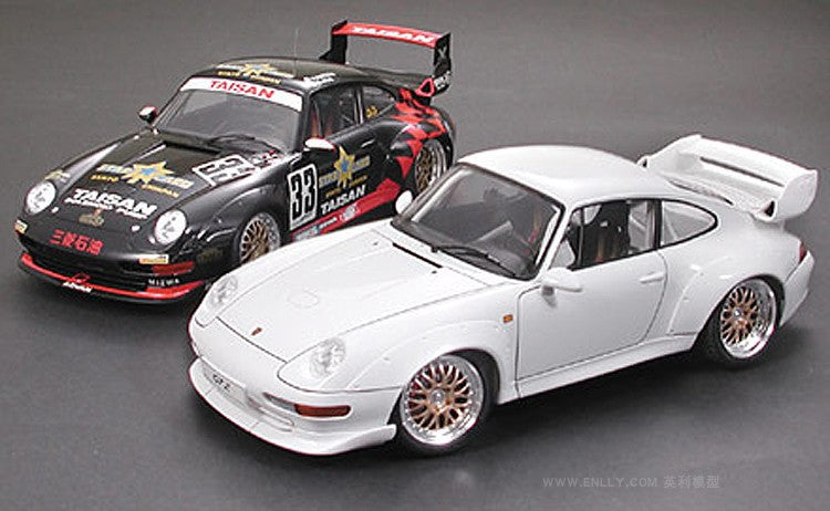 Tamiya 24247 1/24 Porsche 911 GT2 sports car